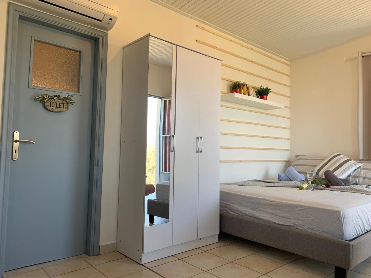 Olive Hill Private House Villa Poros Town ภายนอก รูปภาพ